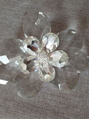 Carlucci Italian 24% Crystal Water Lily Lotus Figurine (5.5")